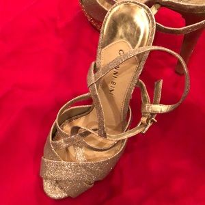 Gold glitter sandals